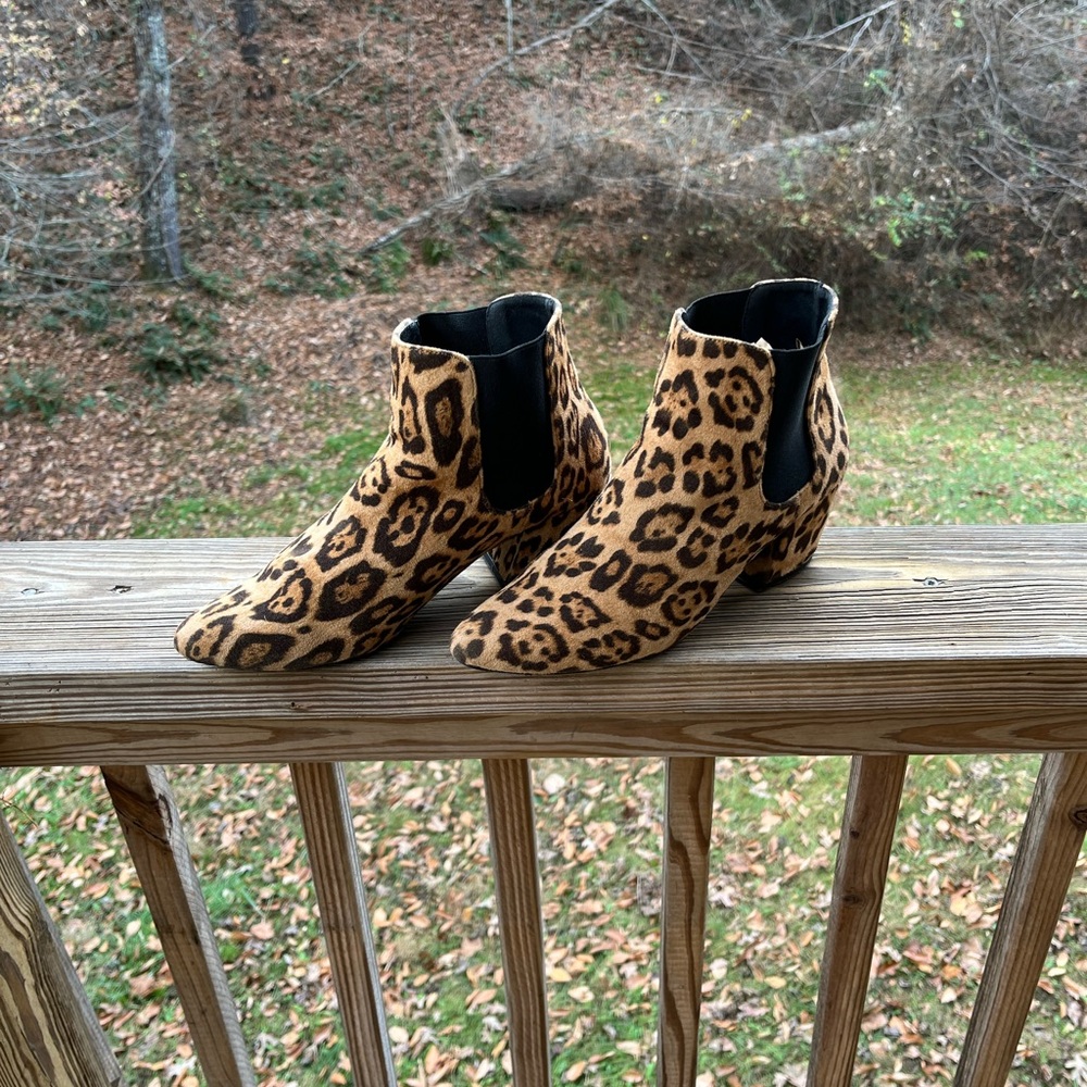 Vintage Havana Cheetah Suede, Women’s Size 8.5